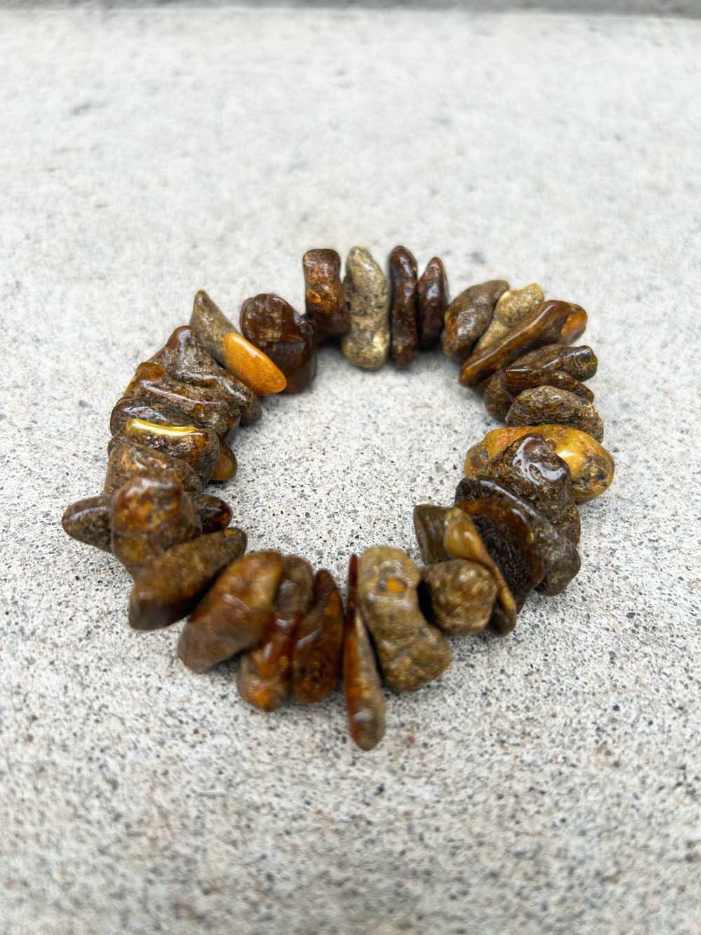 Amber Rock Bracelet - BY THE PEOPLE SHOP | PAUSE MORE, LIVE MORE