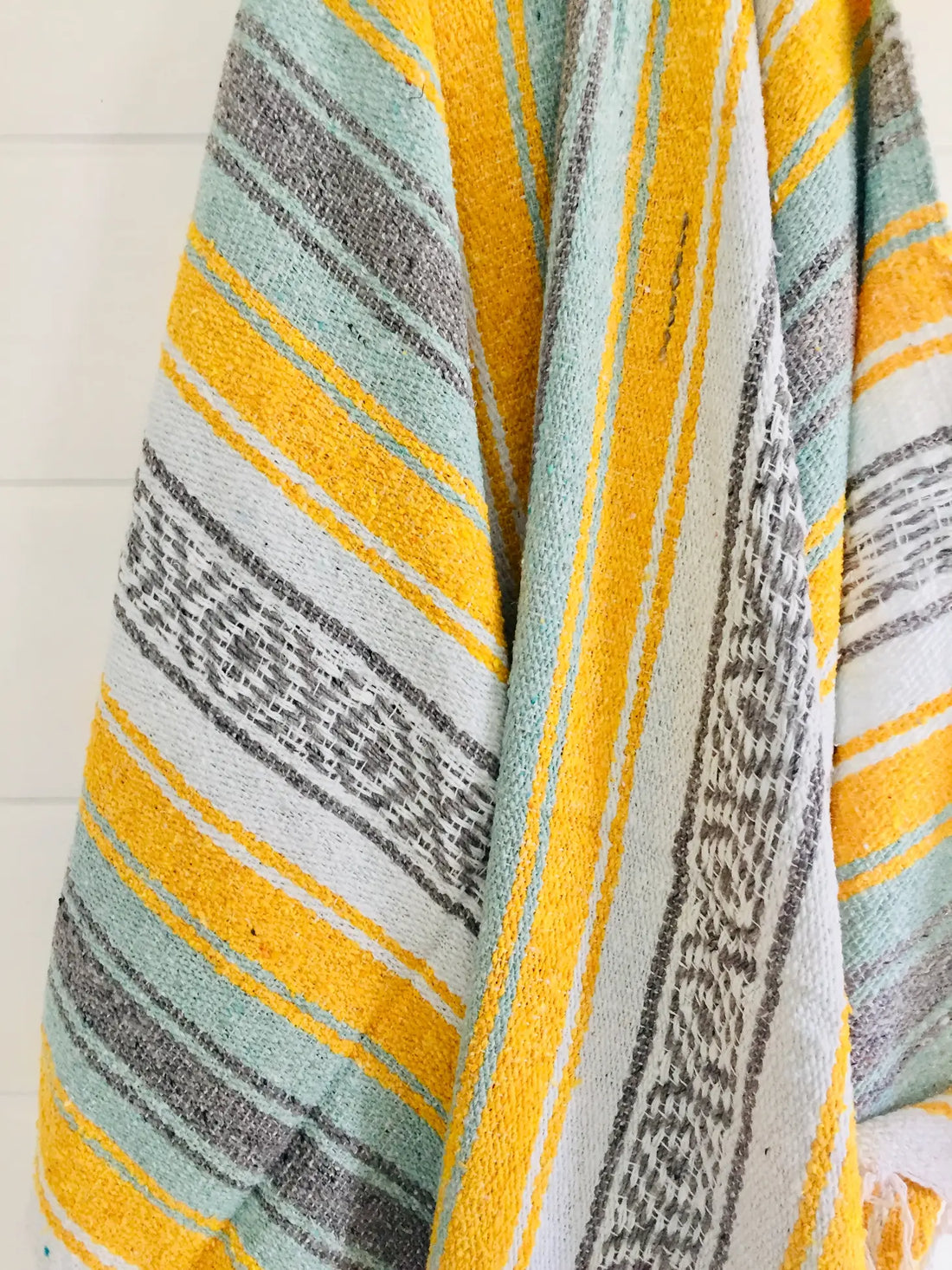Mexican Pineapple Point Beach Blanket