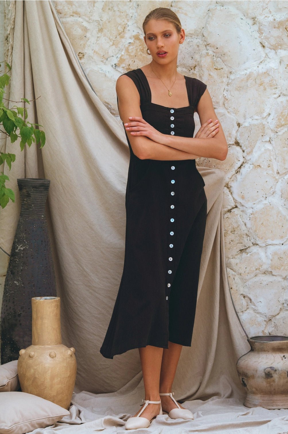 Black Mira Linen Midi Dress - BY THE PEOPLE SHOP | PAUSE MORE, LIVE MORE